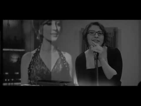Effetto Mina - Mi sei scoppiato dentro il cuore - YouTube