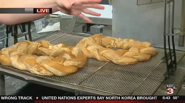GMA: Live at Meche's Donut King on Guillbeau (Part...