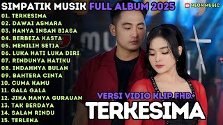 Download Lagu SIMPATIK MUSIK TERBARU 2025 FULL ALBUM TERKESIMA - BERBEZA KASTA - MEMILIH SETIA MP3 Download Lagu SIMPATIK MUSIK TERBARU 2025 FULL ALBUM TERKESIMA - BERBEZA KASTA - MEMILIH SETIA MP3