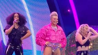 Pink - Raise Your Glass (Pinkpop Festival 16\/06\/23)