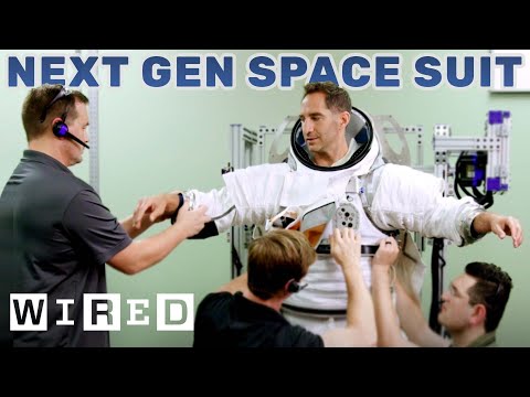 Trying on an Actual Astronaut Space Suit 
