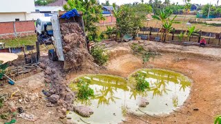 Be careful The driver dump truck neglected caused fail into the pond