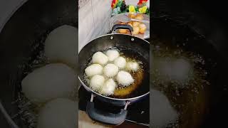 5 minut me banaye soft naram gulgule Salma cooking new style mein