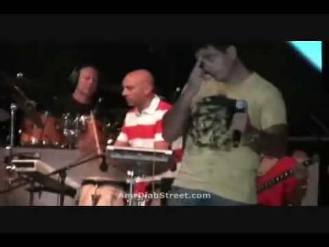 عمرو دياب يهمك في ايه  مارينا 2009 