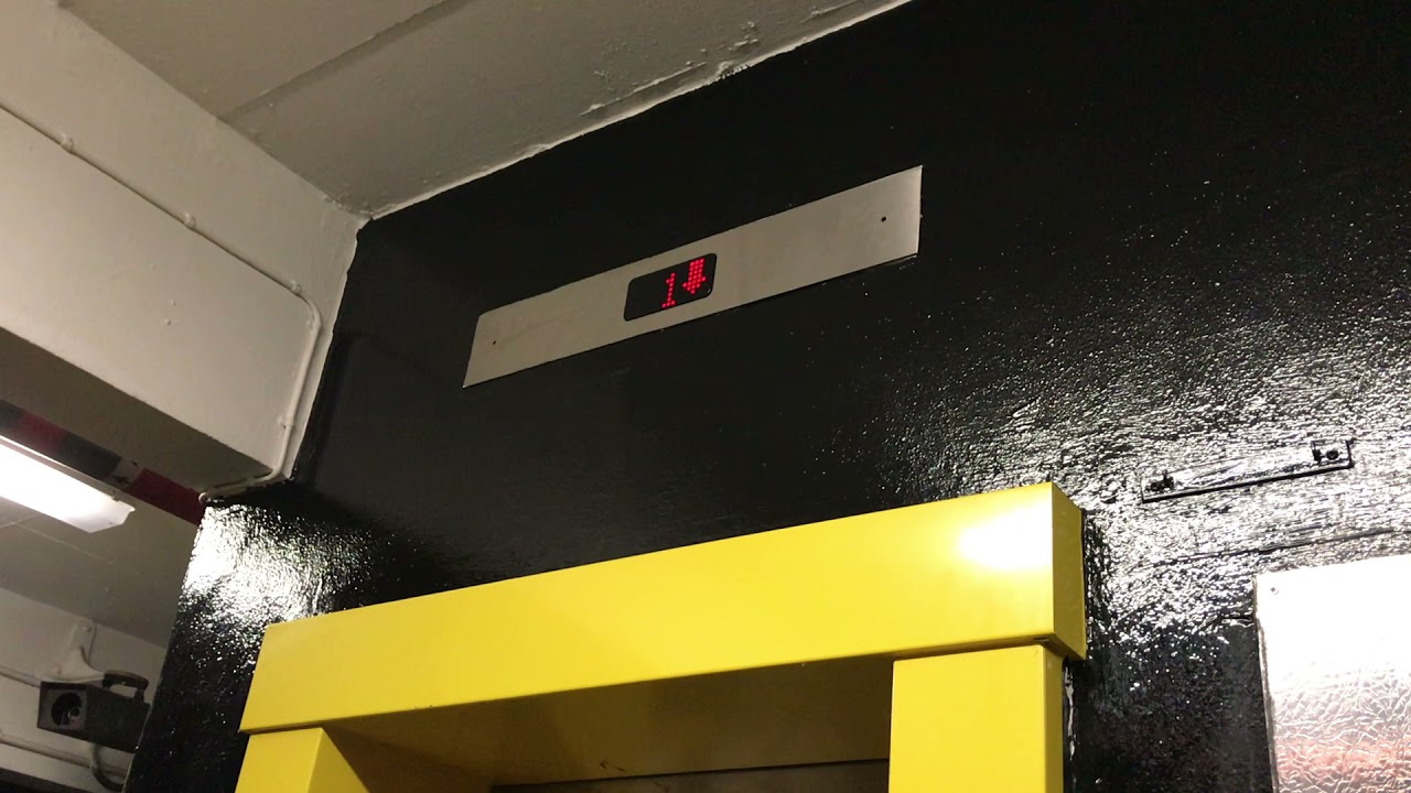 Concept Lifts @ Manchester Arndale (Shudehill End)