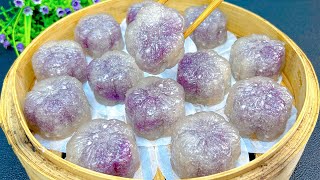 You don’t need to go out to buy mooncakes, you can make them at home, steam them in a pot, they