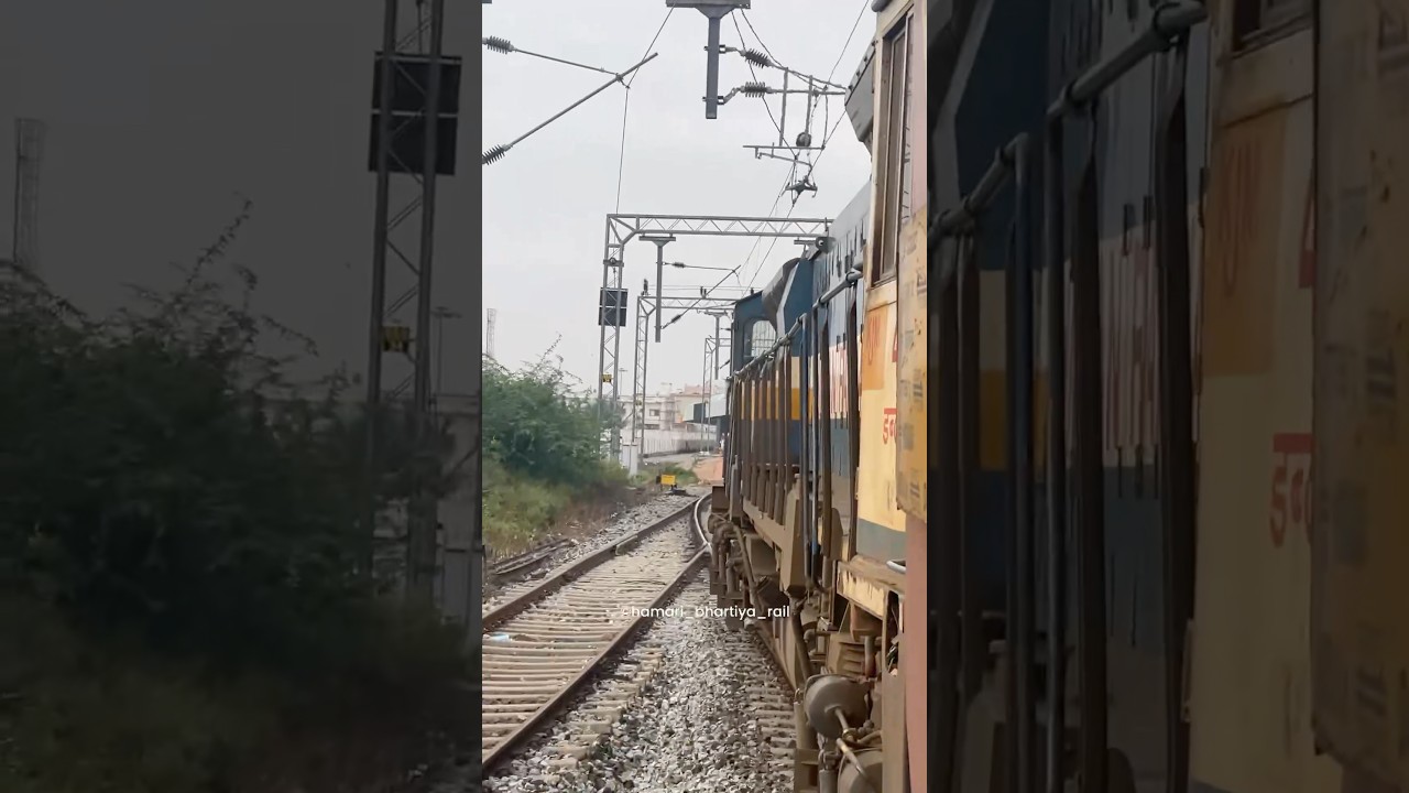 17318 Dadar SSS Hubballi junction Express Arriving ghatprabha