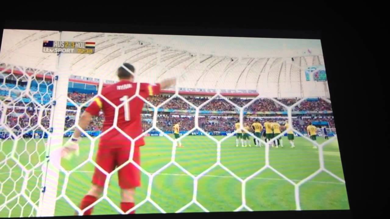 Ryan McGowan does the 5-1 at World Cup