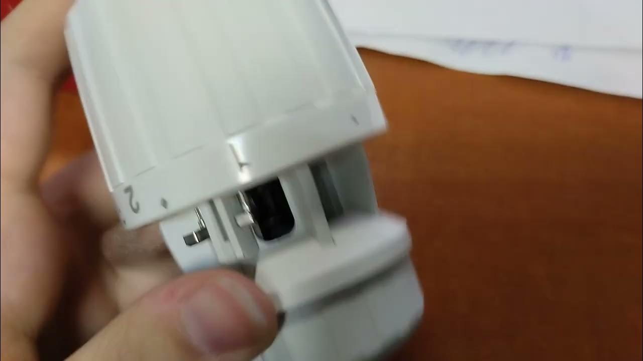 Термостатическая головка RTR 7090, Danfoss 013G7090 lnd - YouTube