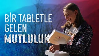 Bir Tablet, Küçük Bir Tebessüm Ve Unutulmayacak Bir Gün
