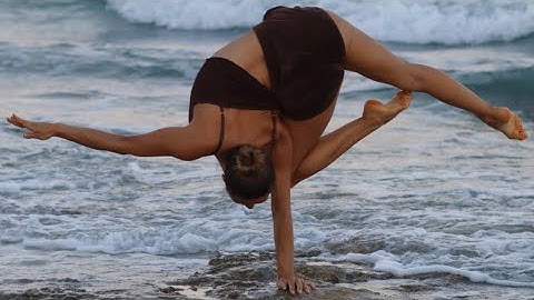 Stretching Routine For Handstand Flags
