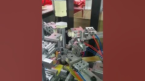 Smart wrapping machine for 4/5/6/8 corner rigid box