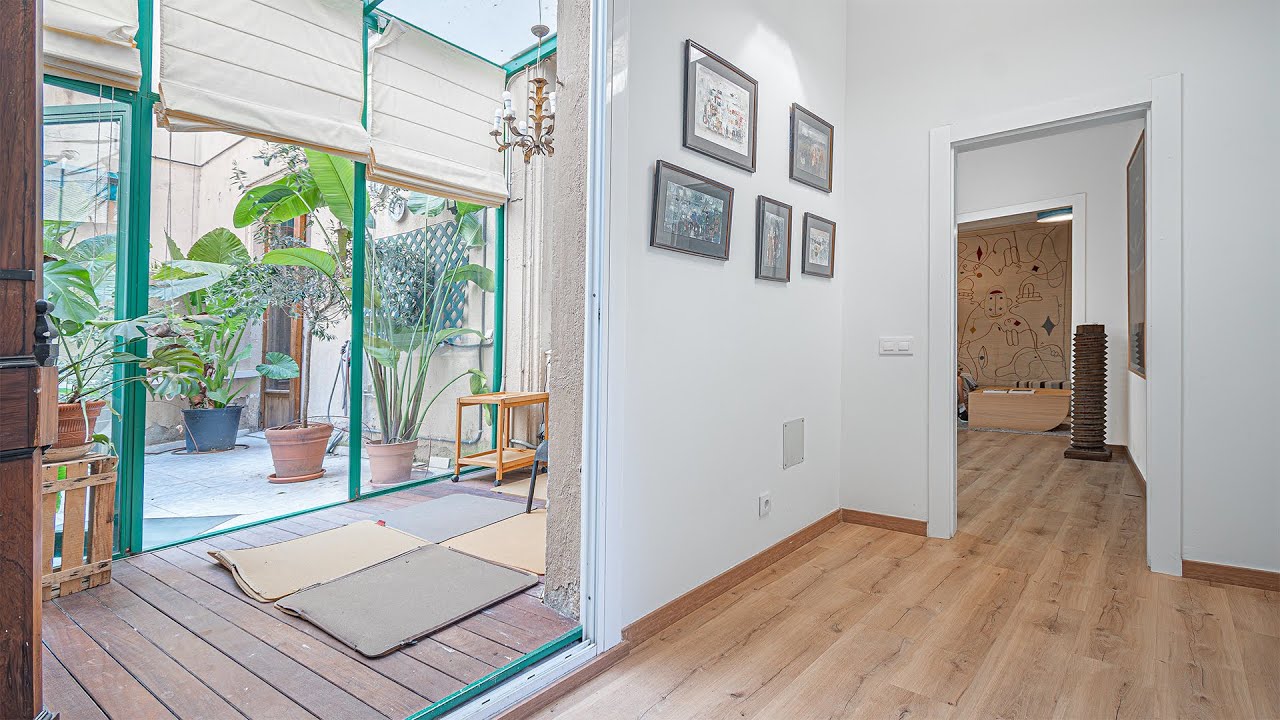 Video tour — Charming home in the heart of El Born