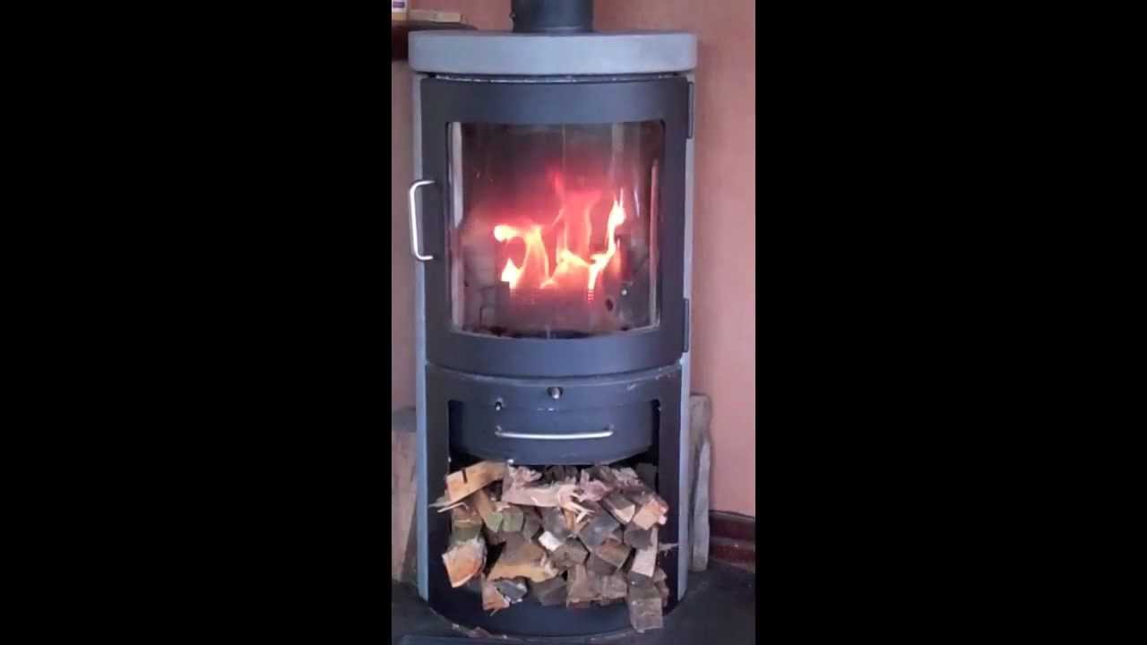 Brûler des pellets dans un poêle à bois