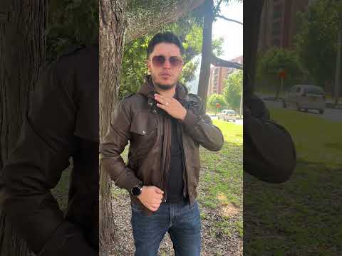 Alt image