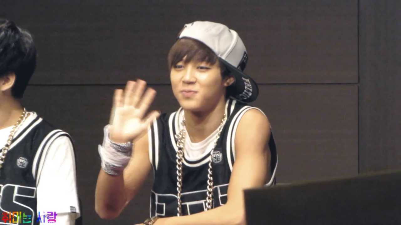 130710 방탄소년단 건대 팬싸인회 지민 +정국,뷔