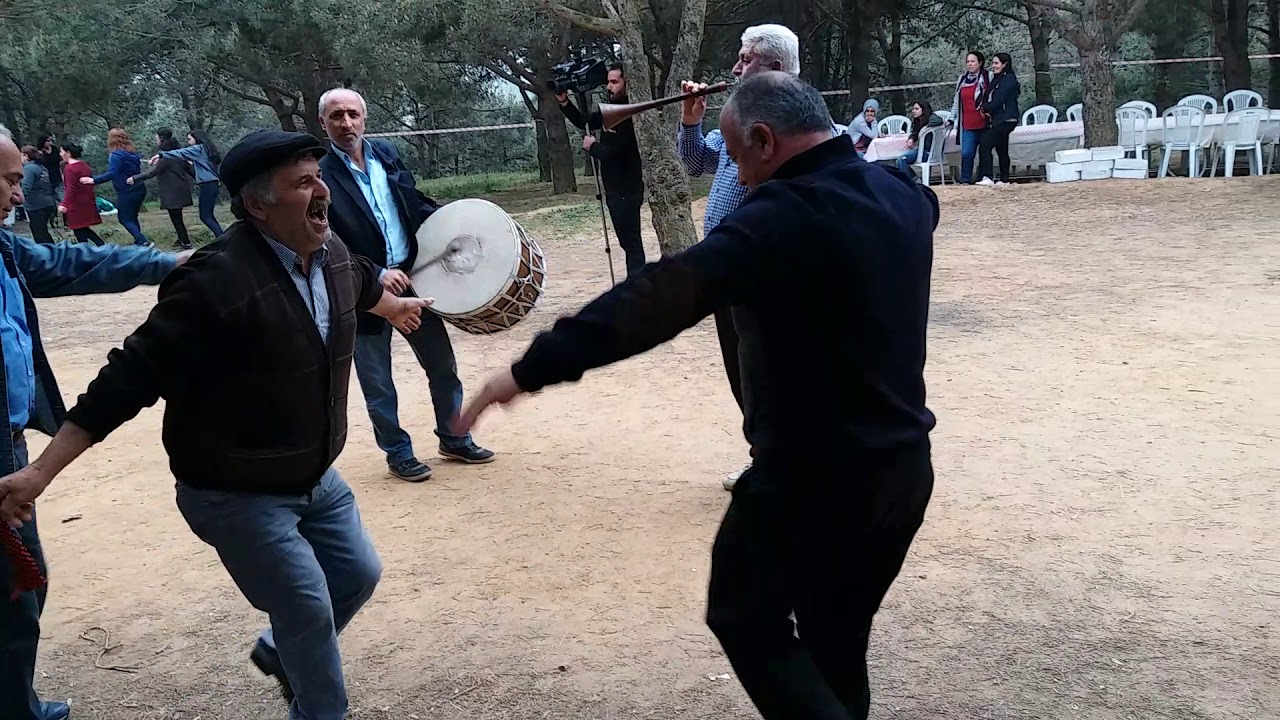 Sivas Halayı - Kol Oyunu (Oğlaklı Zobular Köyü)