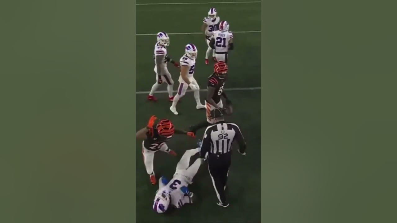 Damar Hamlin injured (Buffalo Bills vs Cincinnati Bengals) 🙏