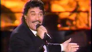 Video thumbnail of "Tony Orlando "Welcome Home, America" 1991.  Tie a Yellow Ribbon."