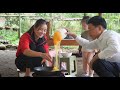 First Day Without the Lover: Harvesting Eggs Together and Selling at the Market | Ly Phuc An