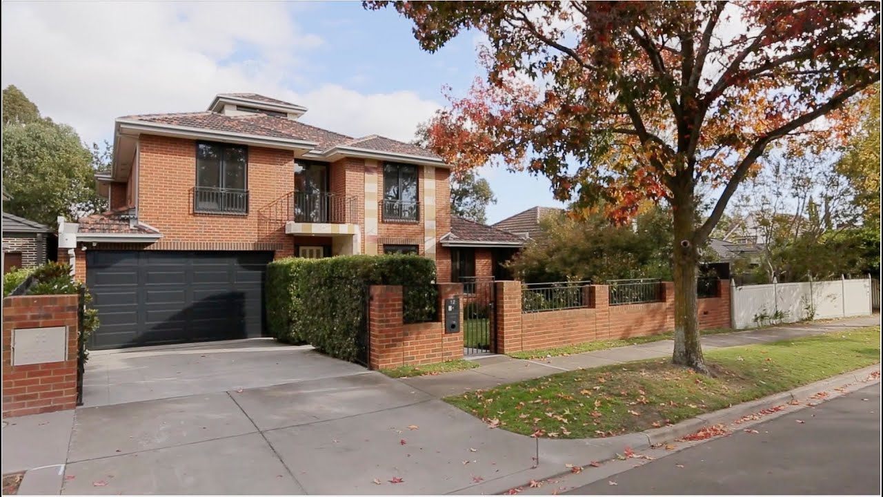 Marshall White: 12 Hood Street Balwyn North steve golin