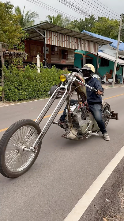 HarleyDavidson 1200cc. #custom #custombike #chopper #moto #bike #harleydavidson