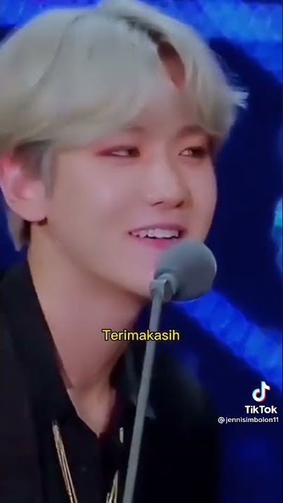 menyakitkan untuk d ingat apalagi liat chanyeol nangis gitu🥺😳 #baekhyun #chanyeol #exo #exol