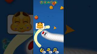 small snake kill the king of snake wong zone 😯😱 #wormszone #foryou #wormworld #subscribe #fyp #reach