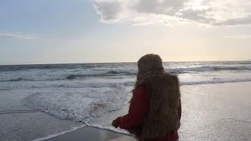 Cloverly Radio - Hecatomb (official lyric music video)