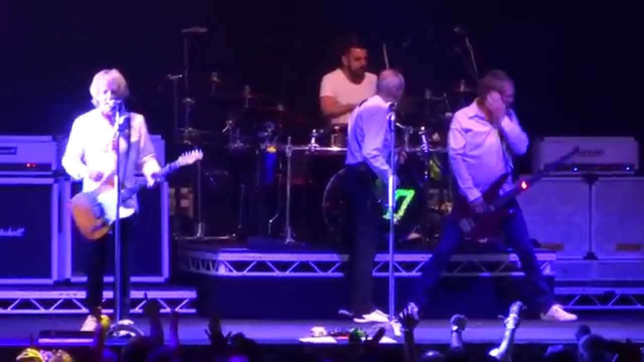 Status Quo Something About You Baby I Like Rain live at Lovely