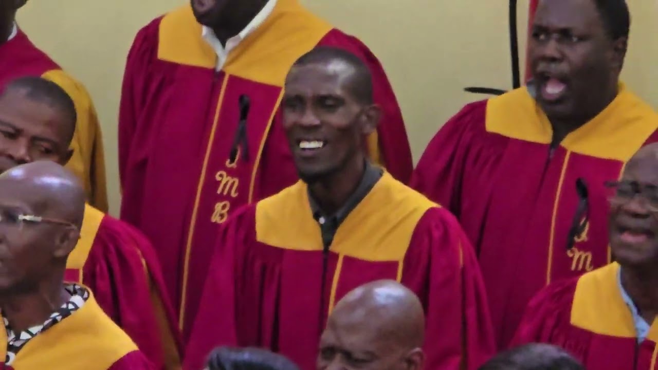 Coro Central da Igreja Metodista Unida de Bethel, Luanda, Angola _ Há Tormentos na Vida