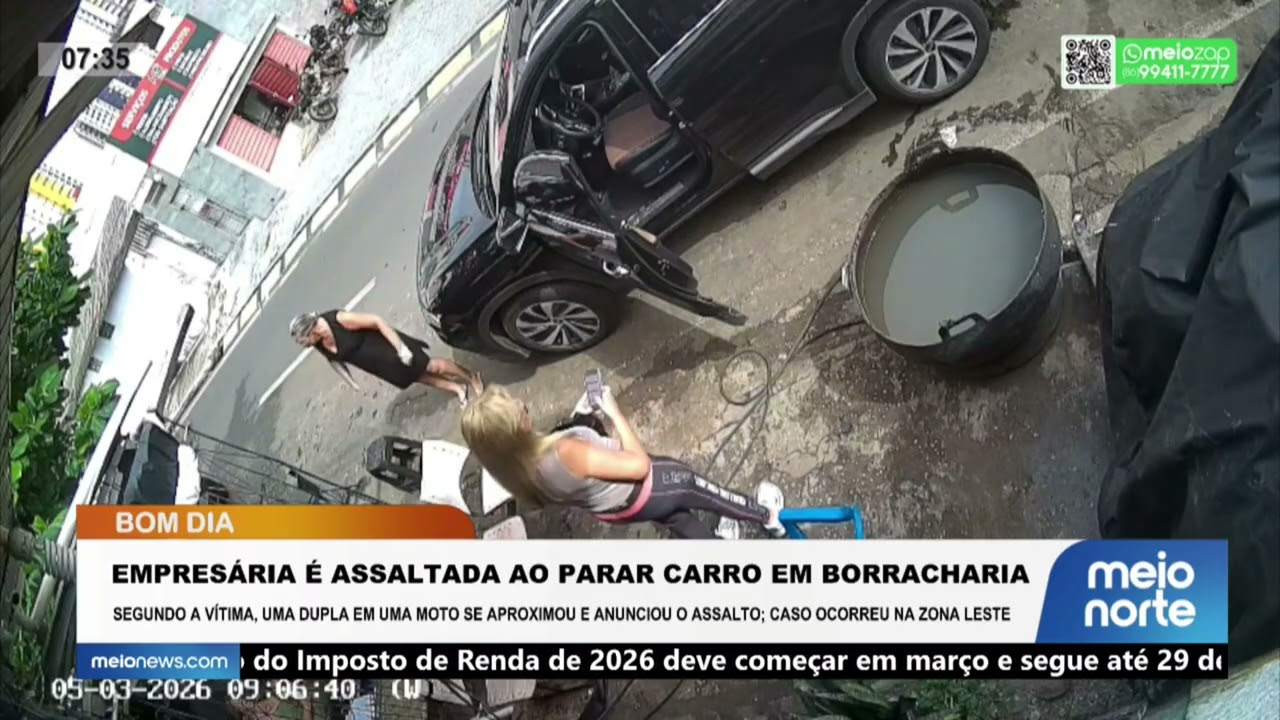 Empresária é assaltada por dupla em motocicleta ao parar carro em borracharia; veja! | Bom Dia