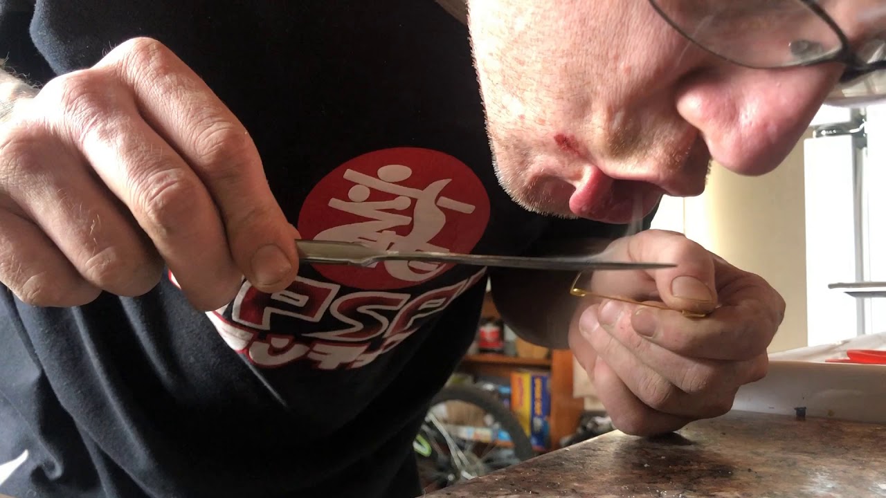 How to smoke shatter old school hot knive and dab, weedstream high volume