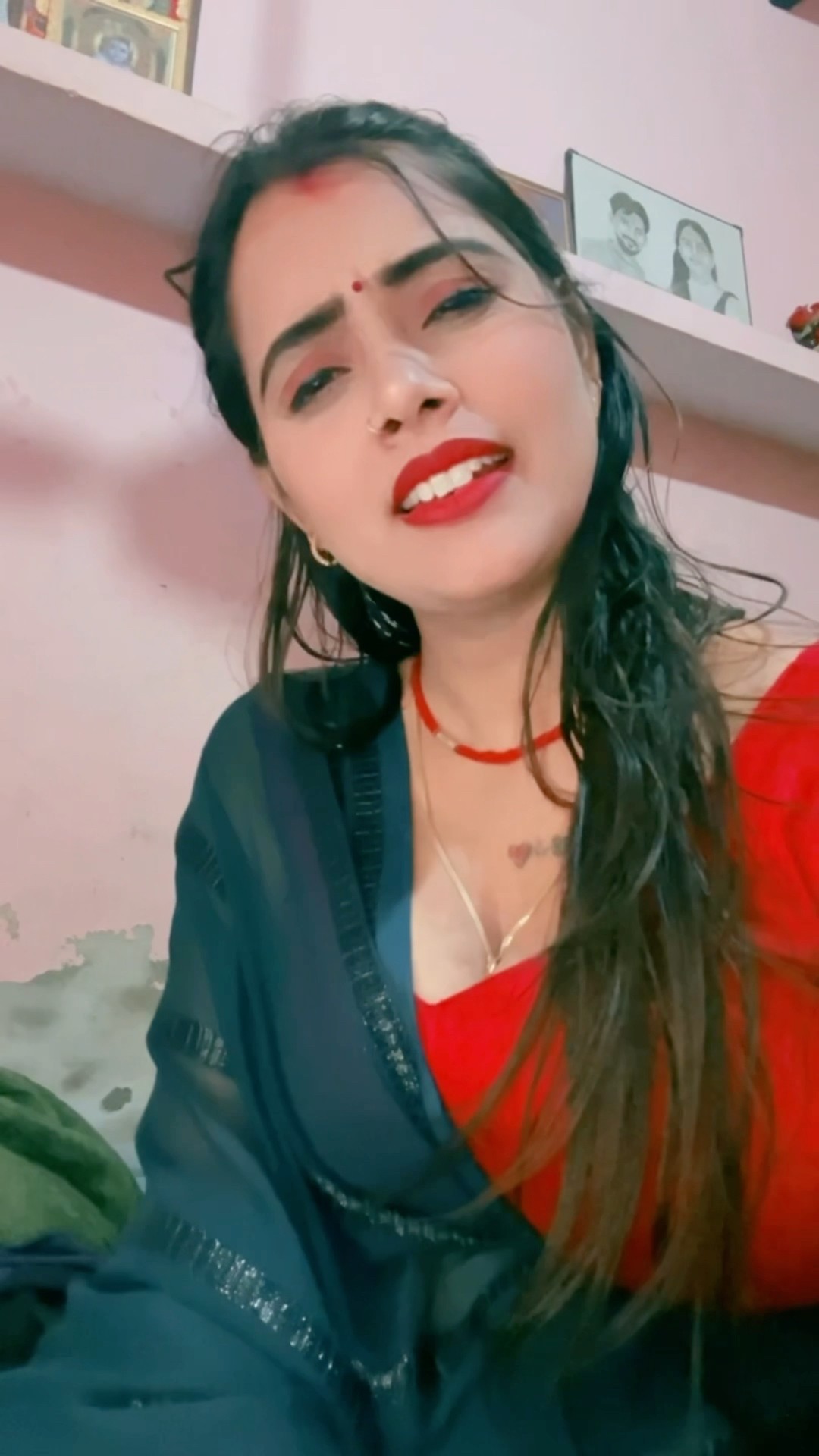 कोई हंसा गया कोई रुला गया #shorts #meenu #trending #funny