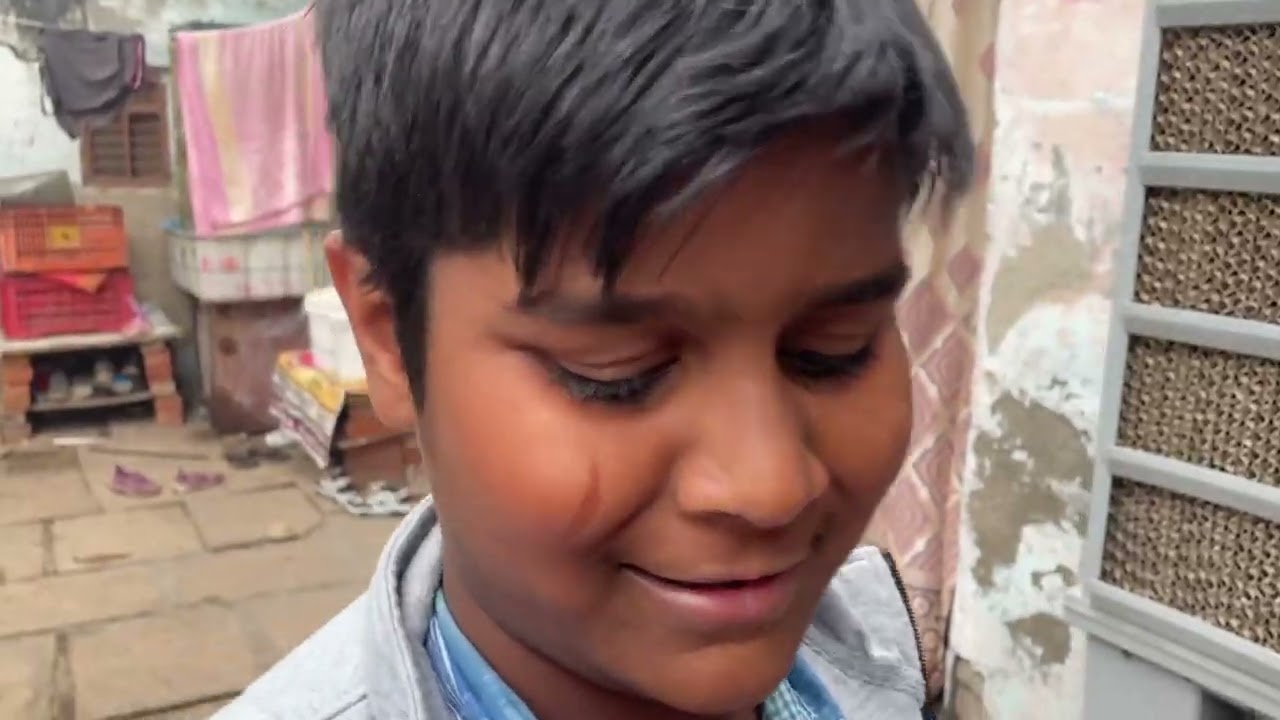 Har jagah moj lene lag jata h 🤣🤣