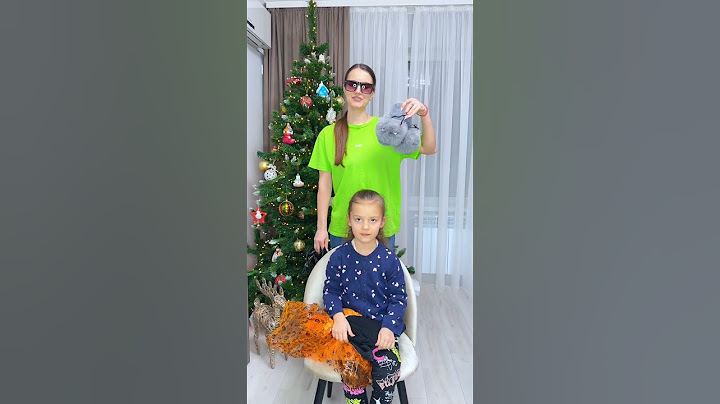 Little WITCH and Left or right challenge #shorts by Secret Vlog