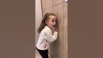 لما يكون الولد اخبث من عائلته هيك بتكون النتيجه 