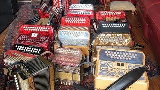 Video thumbnail of "ACCORDION SOUND: Irish hornpipe 'The Beggarman' played on 15  different accordions"
