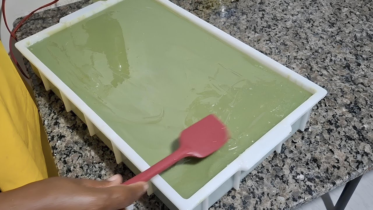 Faça sabão de limão em 5 minutos! 🍋🍋🍋🍋