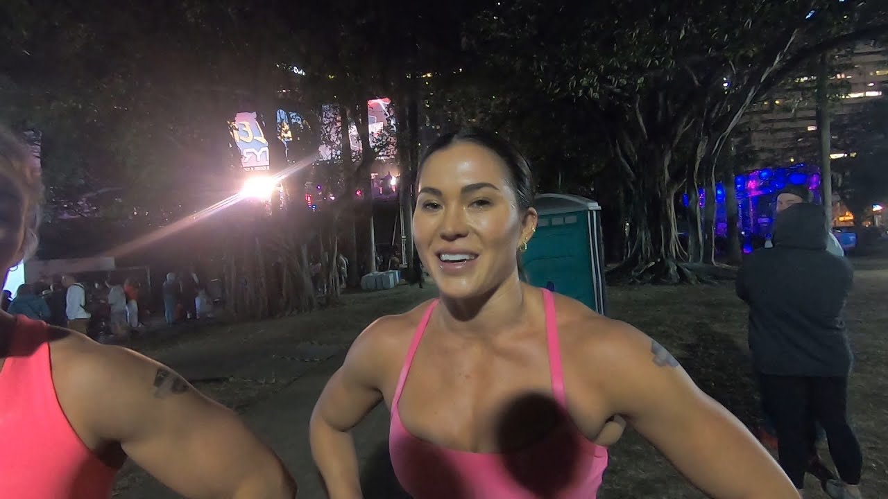 Emily Rethwill Prints Lauren Stallwood and Emily Rethwill of Invictus Chicks after Day 1 at ...