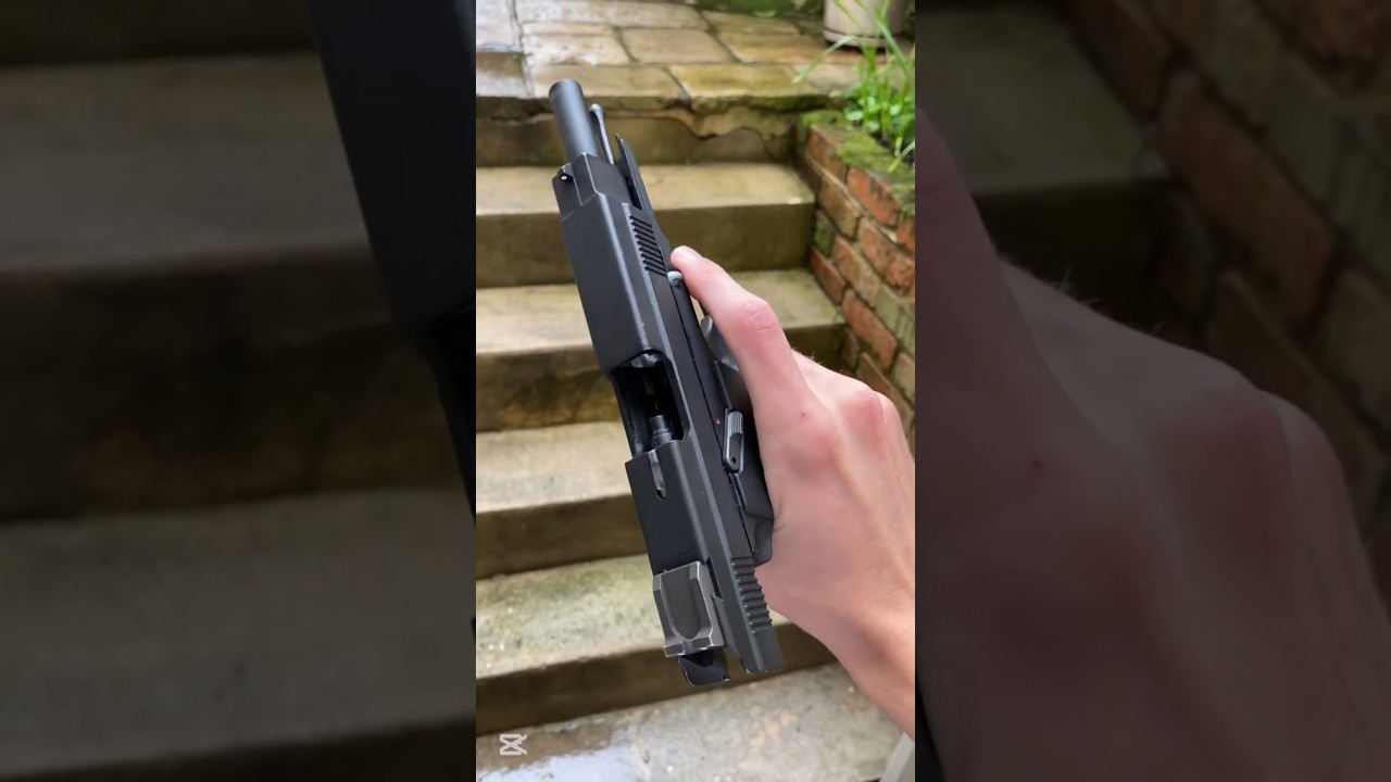 American M17 vs Russian MP-443 Grach