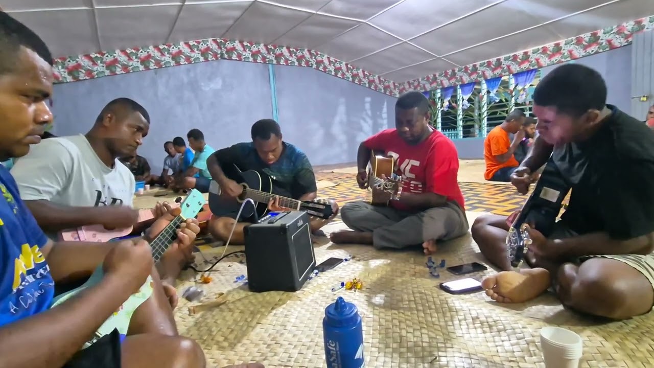 Paradise Sappers  Oilelei Taveuni 