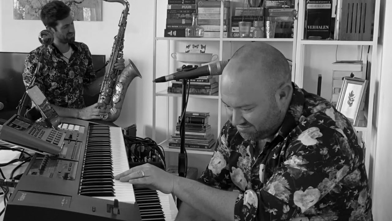 Change the World feat. Benjamin Kuijpers.  Johnny Corsie's 'The Living Room Sessions'