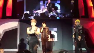 Shine On Me -HIT 5  Showcase 饭拍版 13 07 04  音悦Tai