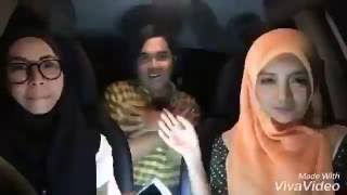 Mira Filzah Joget Lagu Hindustan XD