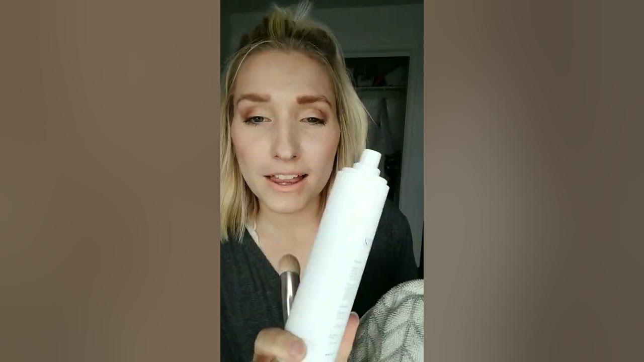 Seint Beauty Tip! How To Clean Makeup Brushes The Easy Way. 