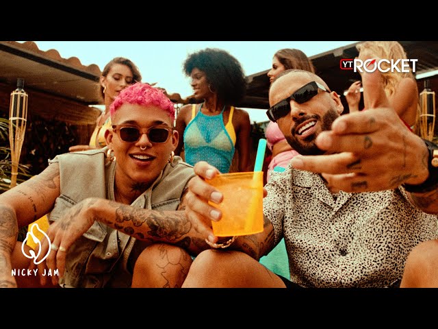 Calor - Nicky Jam x Beéle | Video Oficial class=