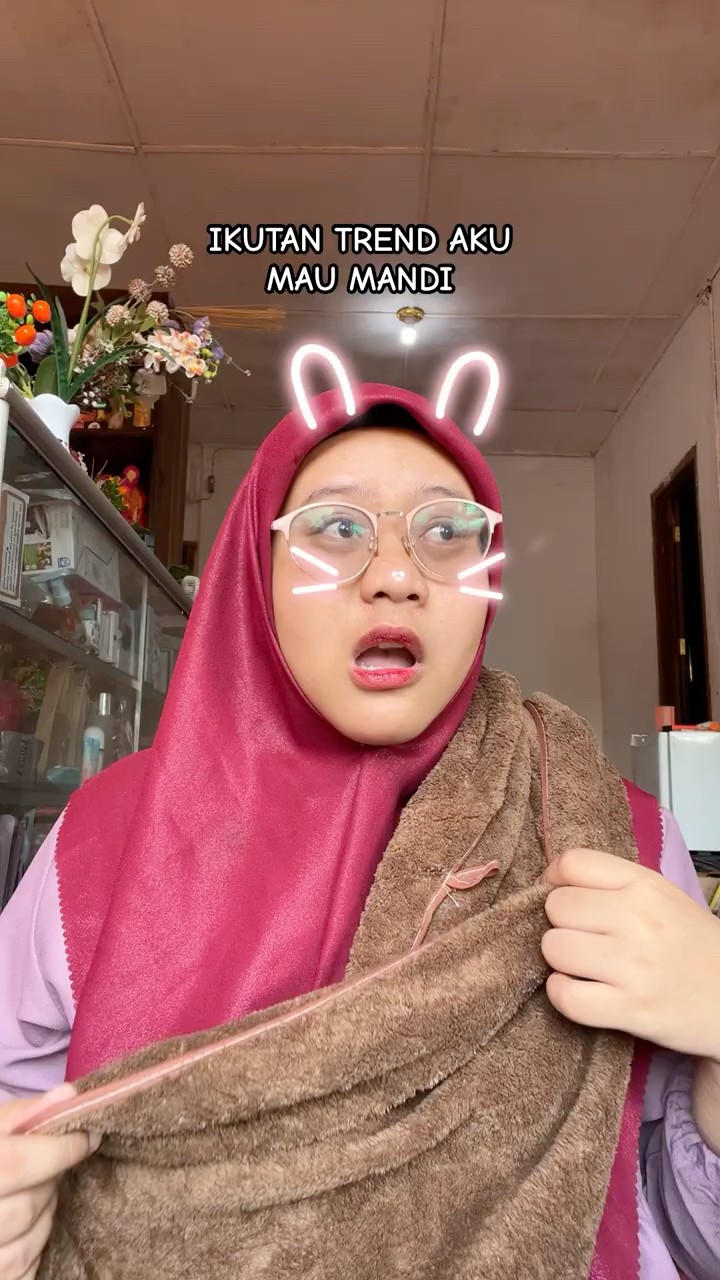 IKUTAN TREND AKU MAU MANDI