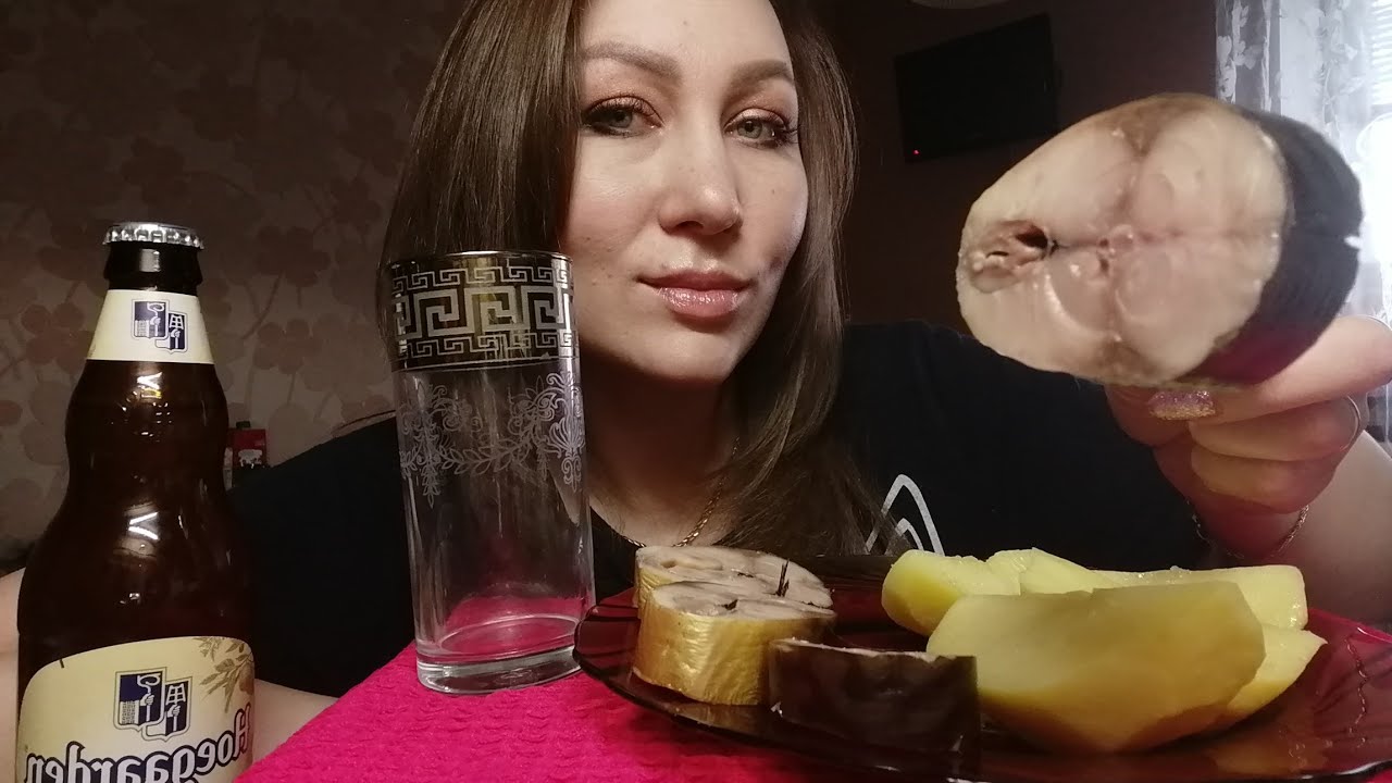 МУКБАНГ/КАРТОШЕЧКА, СКУМБРИЯ, ПИВКО🍺/ЗНАКОМСТВА В ИНТЕРНЕТЕ