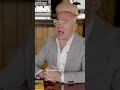 Alinazik ve Hünkarbeğendi 🍲Birbirlerine çok benzeyen bu iki yemek aslında farklı hikayeler içeriyor